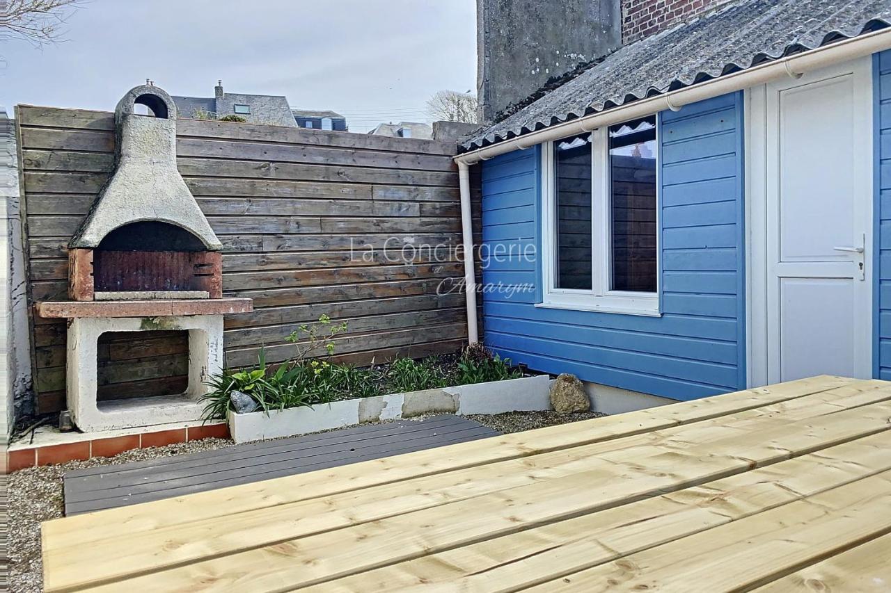 Am 57 - The Blue House Vila Ault Exterior foto